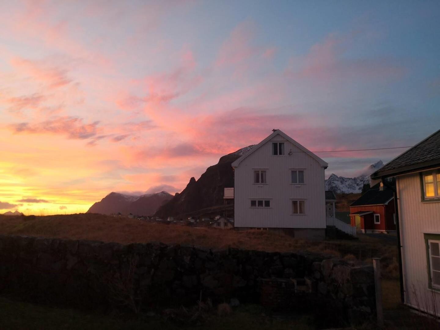 House With Amazing View & Location In Tind *